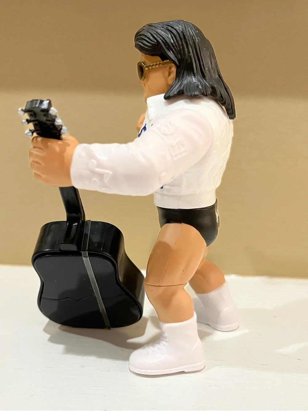WWE Hasbro Style Rhythm and Blues Greg The Hammer Valentine Wrestling Toy